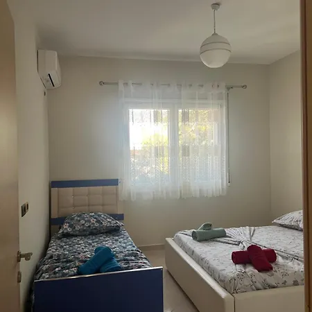 Beachside One-bedroom Retreat Апартаменты